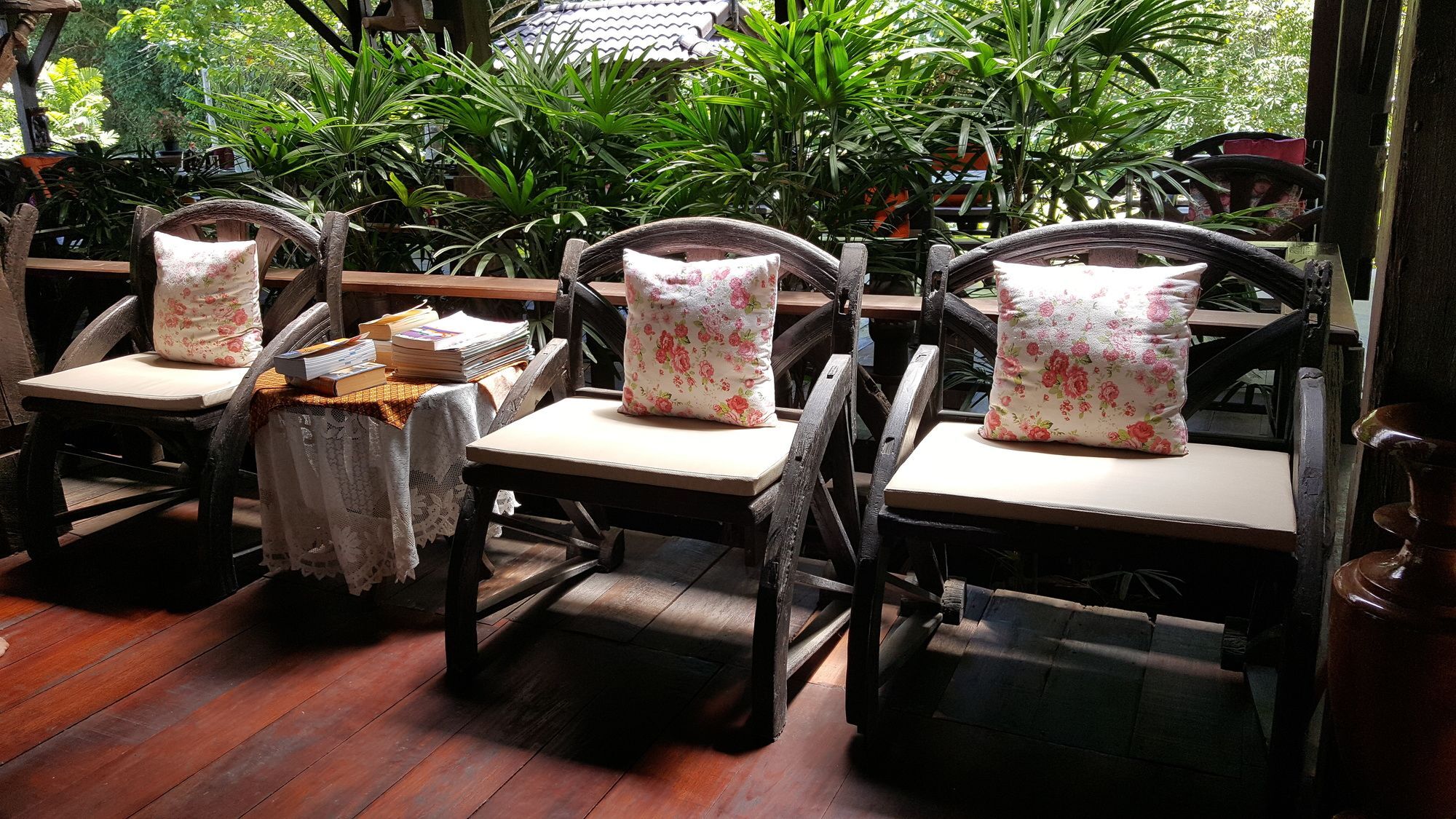 Montania Lifestyle Hotel Phanom Exterior foto