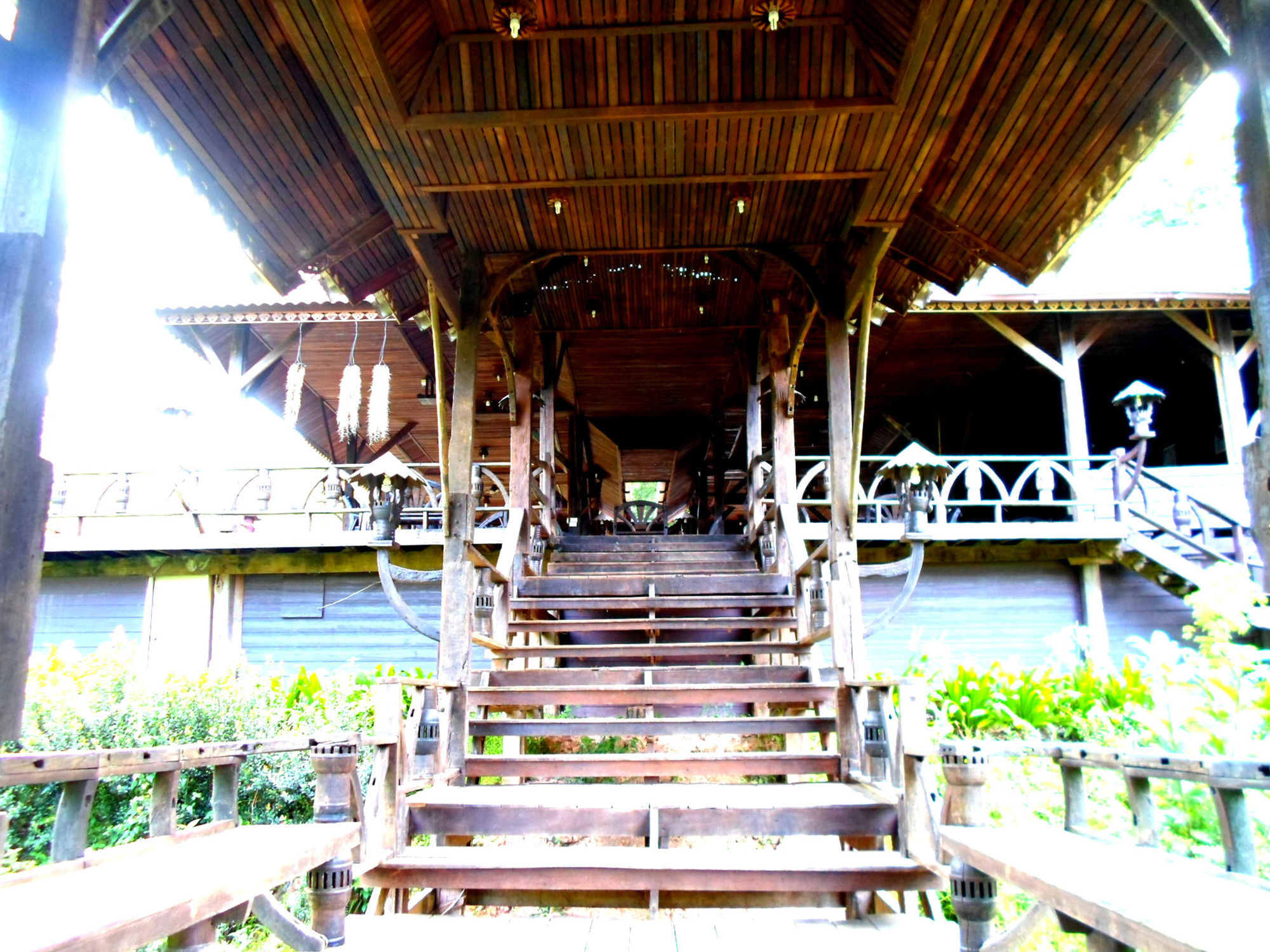 Montania Lifestyle Hotel Phanom Exterior foto